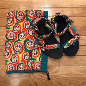 NWOT - Arizona Love Trekky Sandals - Sz 39